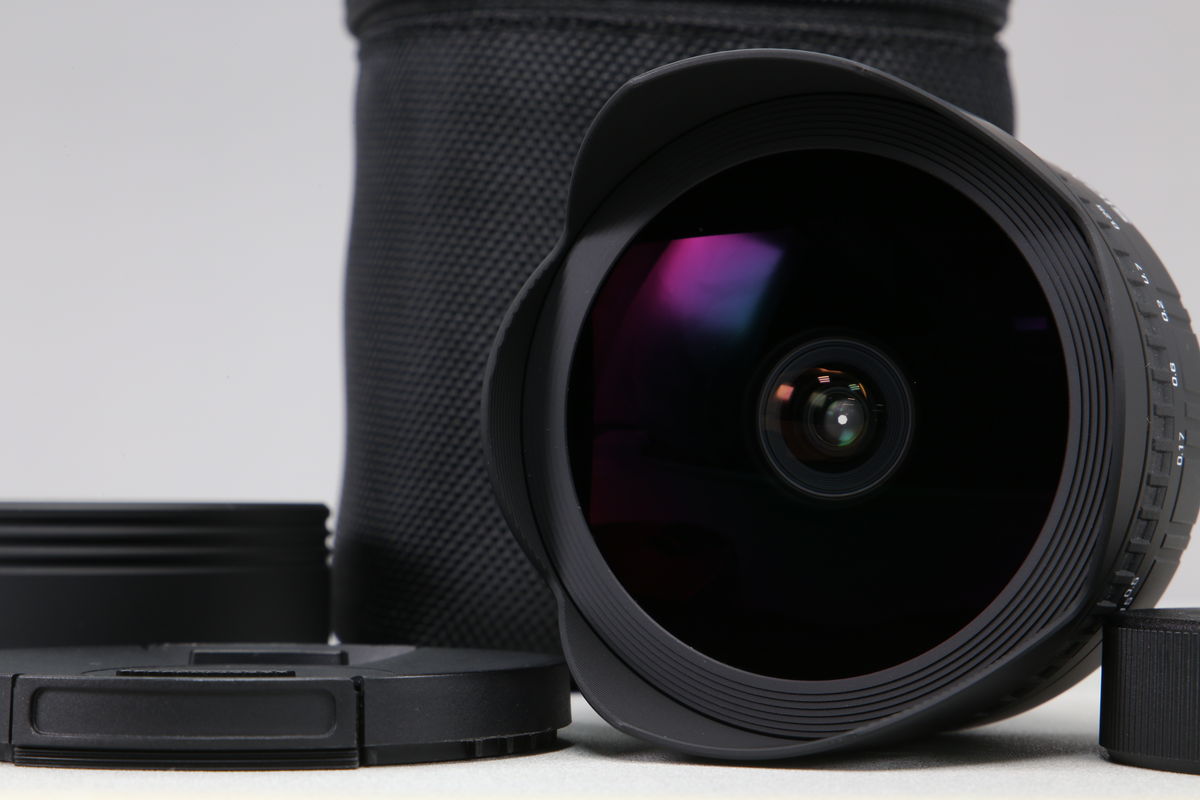 2026年01月16日に買取させていただいたSIGMA 15mm F2.8 EX DG DIAGONAL FISHEYE [Fマウント]の画像