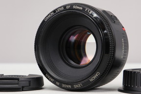 2026年01月22日に一心堂が買取したCanon EF50mm F1.8 IIの画像