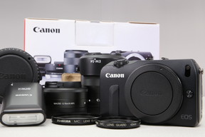 2026年01月28日に一心堂が買取したCanon EOS M ダブルレンズキット ブラックの画像