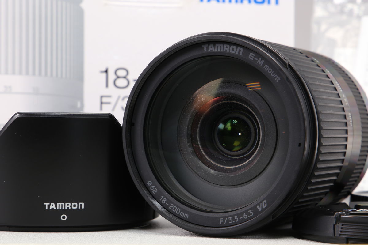 2026年01月28日に一心堂が買取したTAMRON 18-200mm F3.5-6.3 Di III VC B011 [EF-Mマウント] ブラックの画像