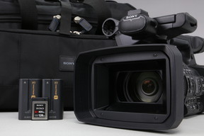 2026年01月23日に一心堂が買取したSONY FDR-AX1の画像