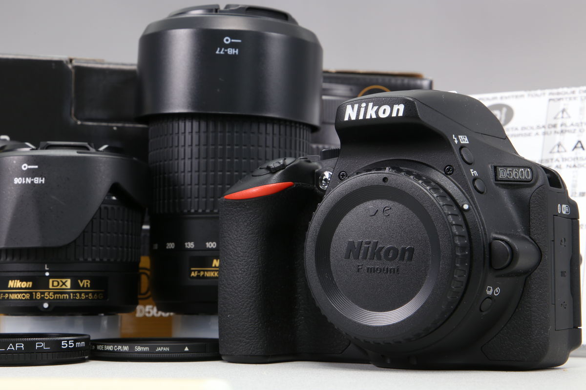 2026年02月24日に買取させていただいたNikon D5600 ダブルズームキットの画像
