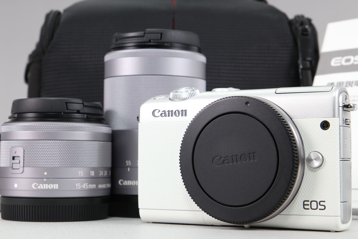 2026年03月26日に買取させていただいたCanon EOS M100 ダブルズームキット ホワイトの画像
