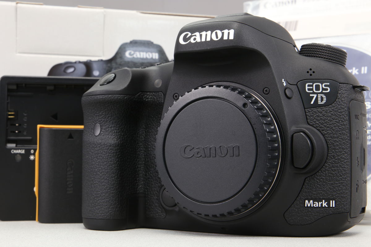 2026年04月06日に買取させていただいたCanon EOS 7D Mark II ボディの画像