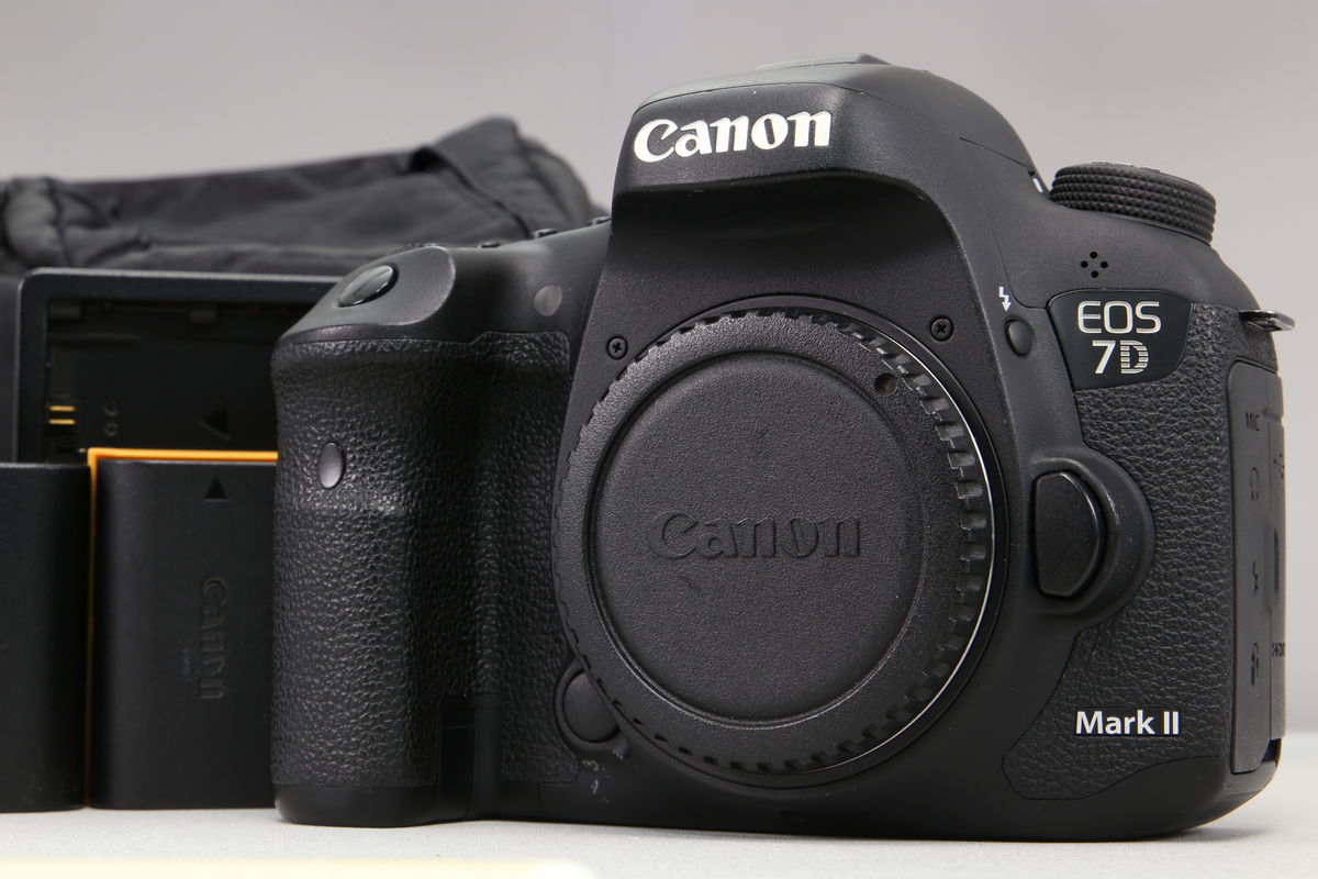 2026年04月03日に買取させていただいたCanon EOS 7D Mark II ボディの画像