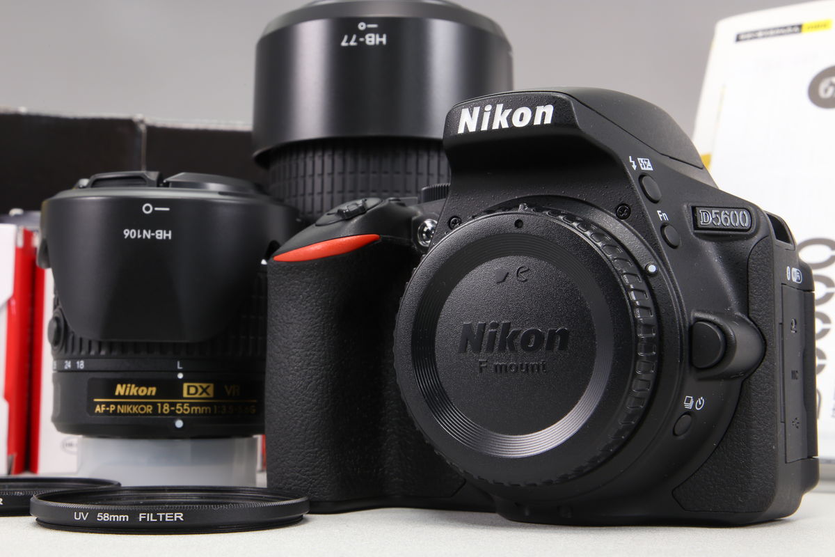 2026年04月07日に買取させていただいたNikon D5600 ダブルズームキットの画像