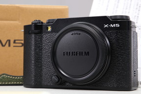 2026年04月14日に一心堂が買取したFUJIFILM X-M5 ボディ ブラックの画像