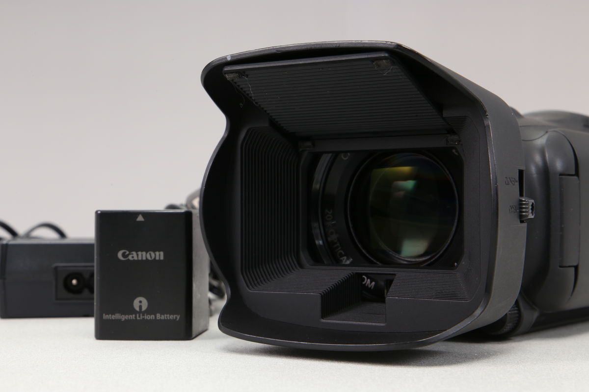 2026年04月15日に買取させていただいたCanon XA35の画像