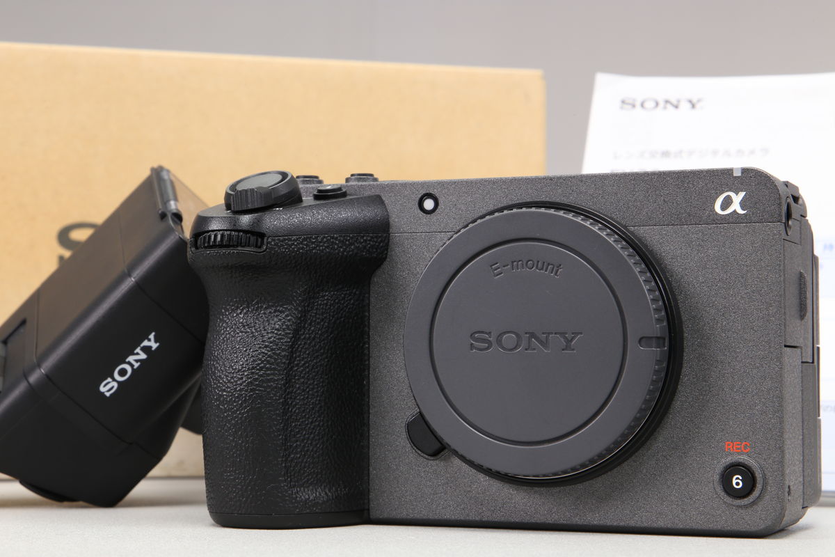 2026年04月21日に買取させていただいたSONY FX30 XLRハンドルユニット同梱モデル ILME-FX30の画像