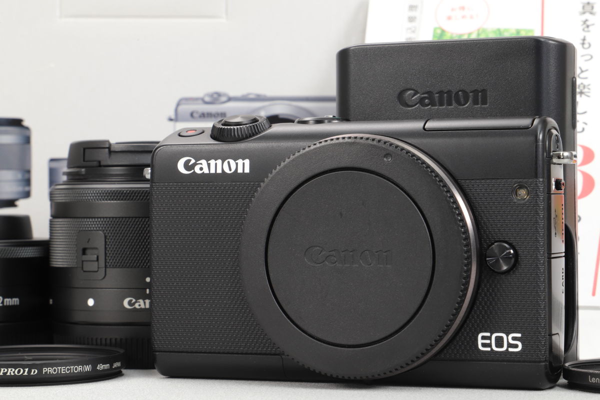 2026年05月13日に買取させていただいたCanon EOS M100 ダブルレンズキット ブラックの画像
