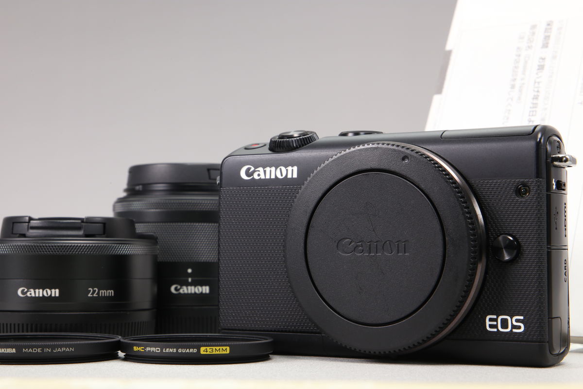 2026年05月07日に買取させていただいたCanon EOS M100 ダブルレンズキット ブラックの画像