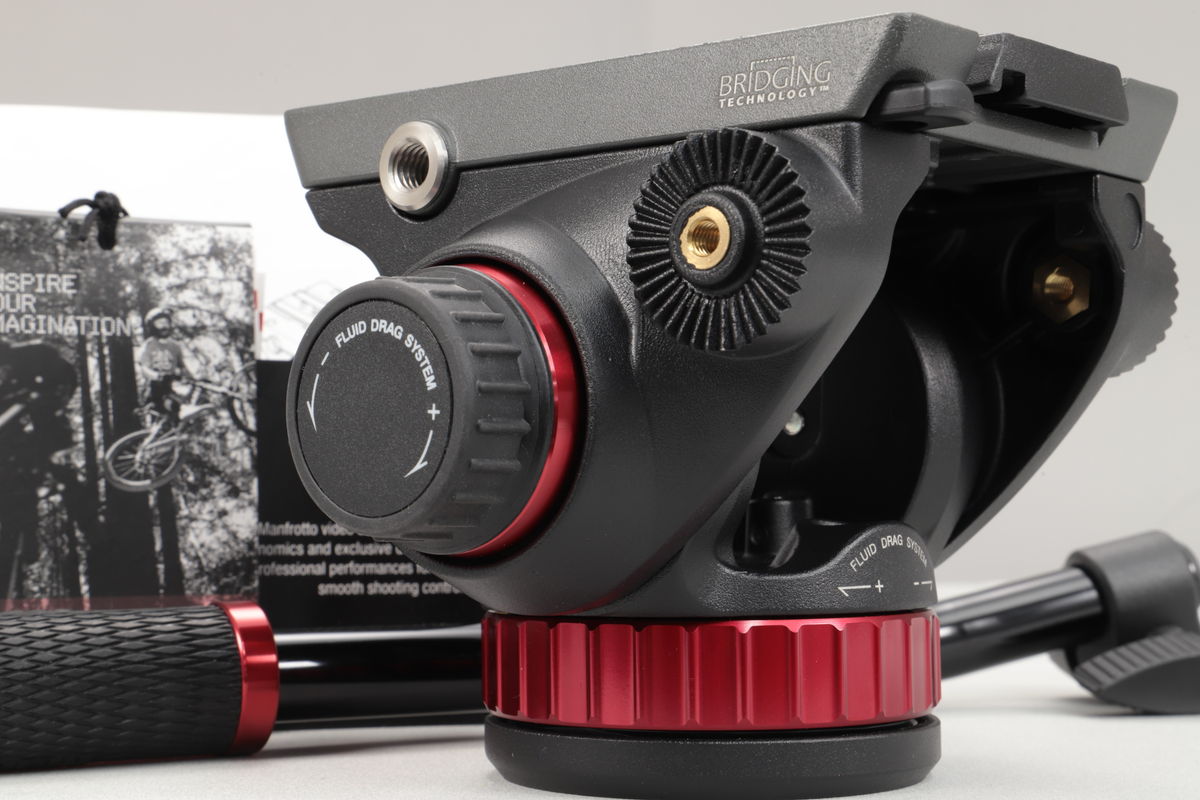 2026年05月23日に一心堂が買取したManfrotto プロフルードビデオ雲台 フラットベース MVH502AHの画像