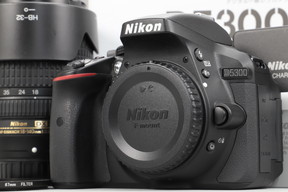 2026年05月27日に一心堂が買取したNikon D5300 18-140 VR レンズキット ブラックの画像
