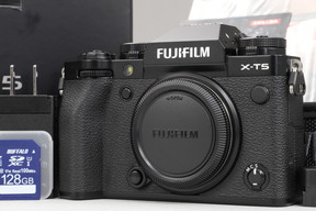 2026年06月10日に一心堂が買取したFUJIFILM X-T5 ボディ ブラックの画像