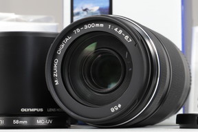 2026年06月17日に一心堂が買取したOLYMPUS M.ZUIKO DIGITAL ED 75-300mm F4.8-6.7 IIの画像