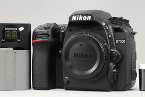2026年06月16日に一心堂が買取したNikon D7500 ボディの画像