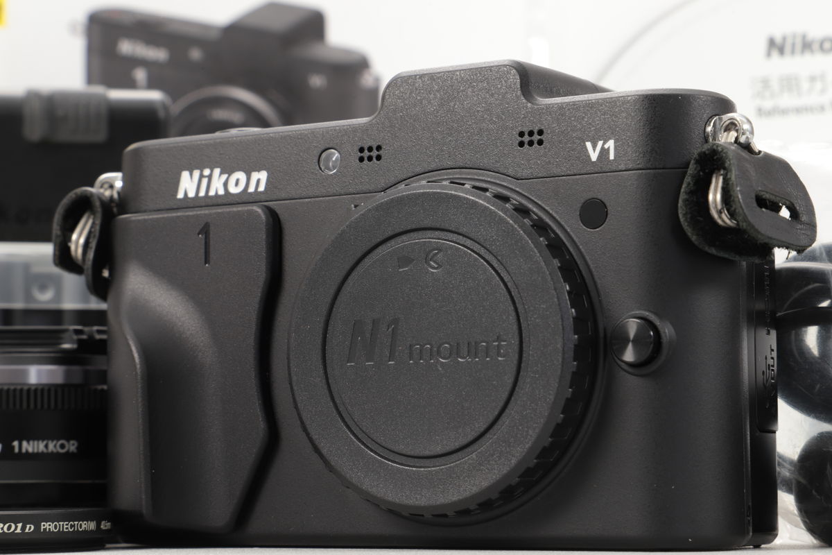 2026年07月06日に買取させていただいたNikon 1 V1 薄型レンズキット ブラックの画像