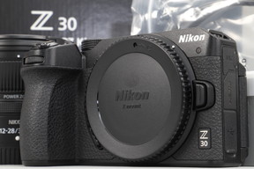 2026年07月16日に一心堂が買取したNikon Z 30 12-28 PZ VR レンズキットの画像