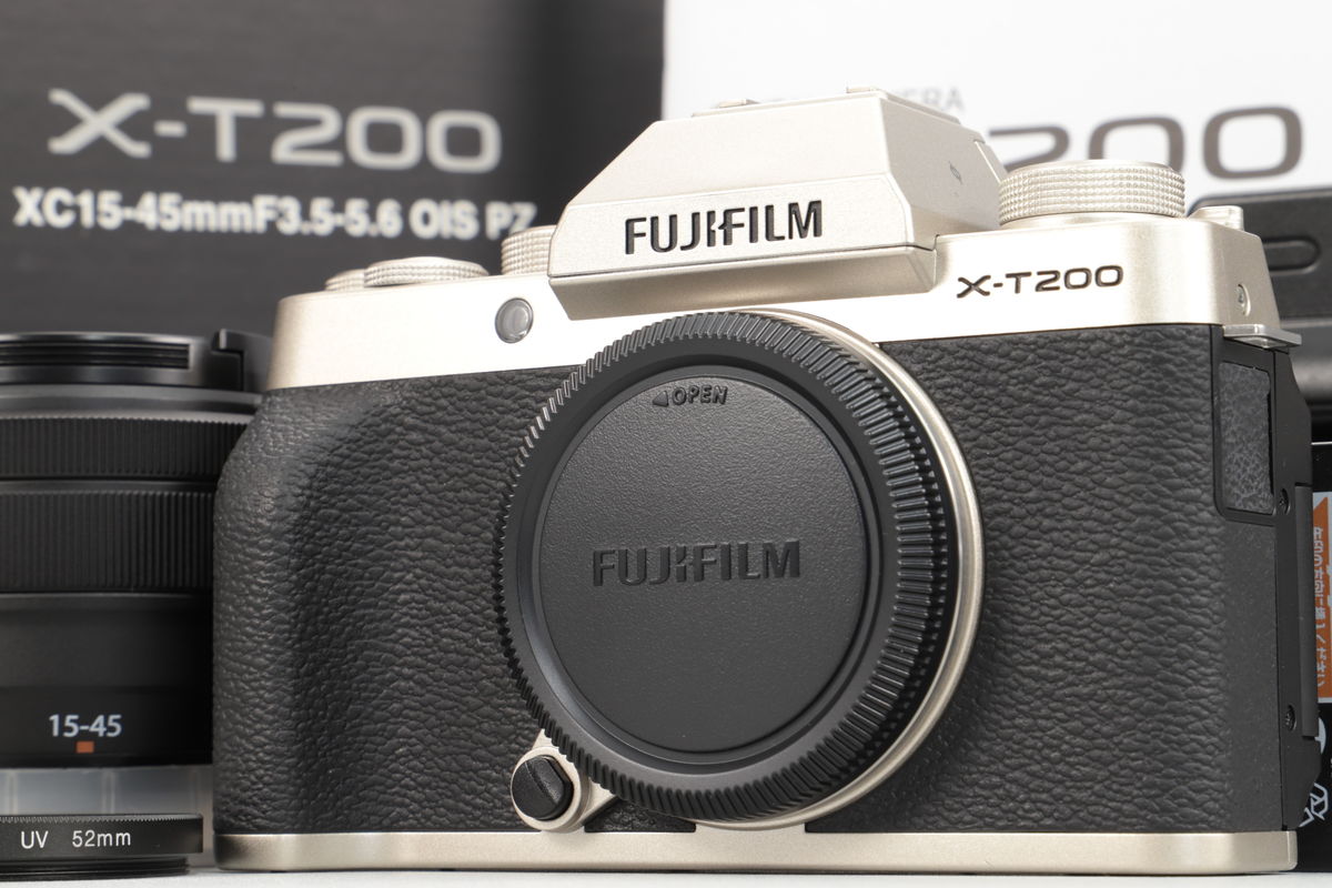2026年07月07日に買取させていただいたFUJIFILM X-T200 レンズキット シャンパンゴールドの画像