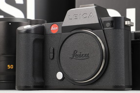 2026年07月09日に一心堂が買取したLEICA SL2-S  Summicron-SL F2 50mm ASPH.セット ブラック 10848の画像