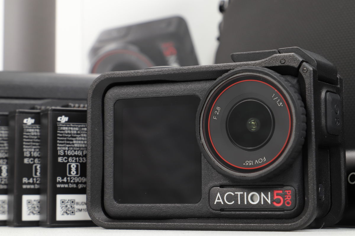 2026年08月05日に買取させていただいたDJI OSMO ACTION 5 PRO  アドベンチャーコンボの画像