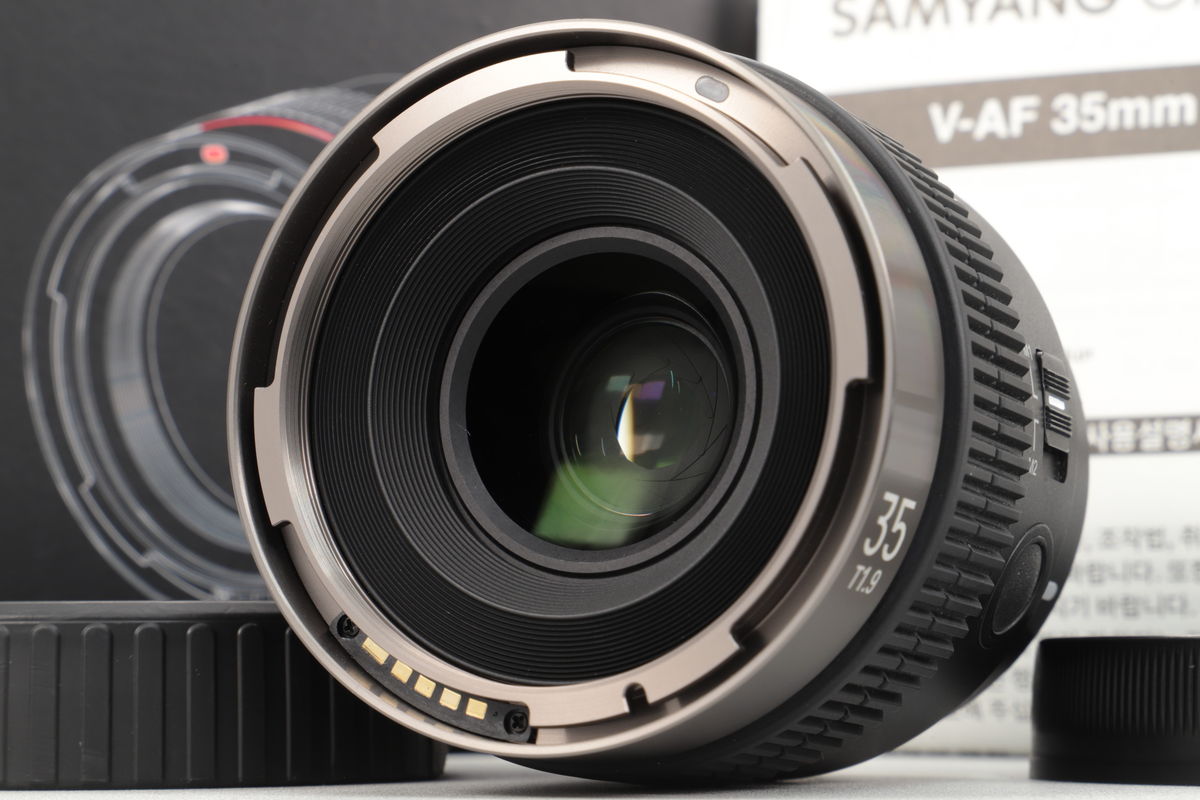 2026年08月02日に買取させていただいたSAMYANG V-AF 35mm T1.9 FE [Eマウント]の画像