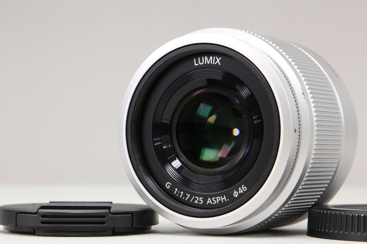 2026年08月03日に買取させていただいたPanasonic LUMIX G 25mm F1.7 ASPH. H-H025 シルバーの画像