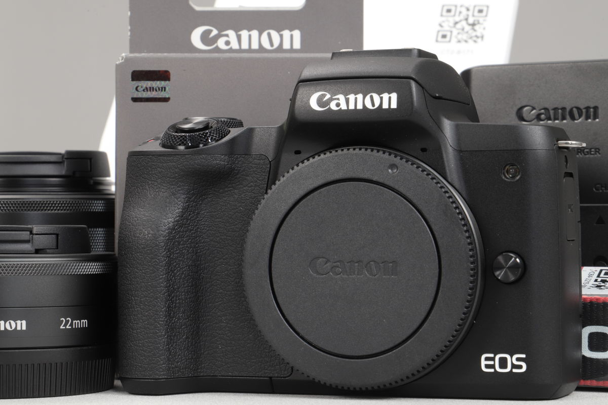 2026年09月01日に買取させていただいたCanon EOS Kiss M2 ダブルレンズキット ブラックの画像
