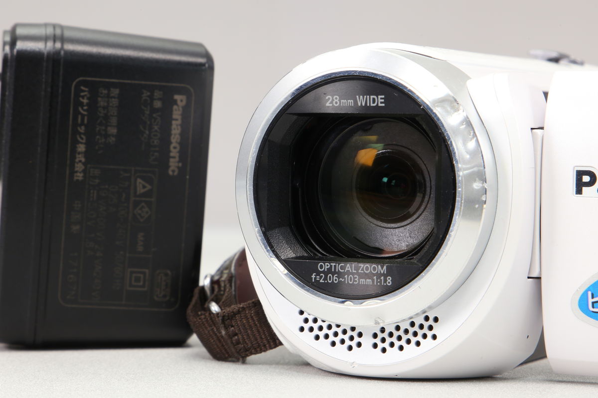 2026年08月28日に買取させていただいたPanasonic HC-W585M ホワイトの画像