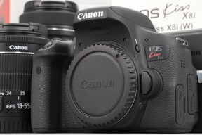 2026年09月09日に一心堂が買取したCanon EOS Kiss X8i ダブルズームキットの画像