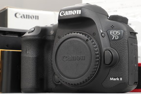 2026年09月25日に一心堂が買取したCanon EOS 7D Mark II ボディの画像