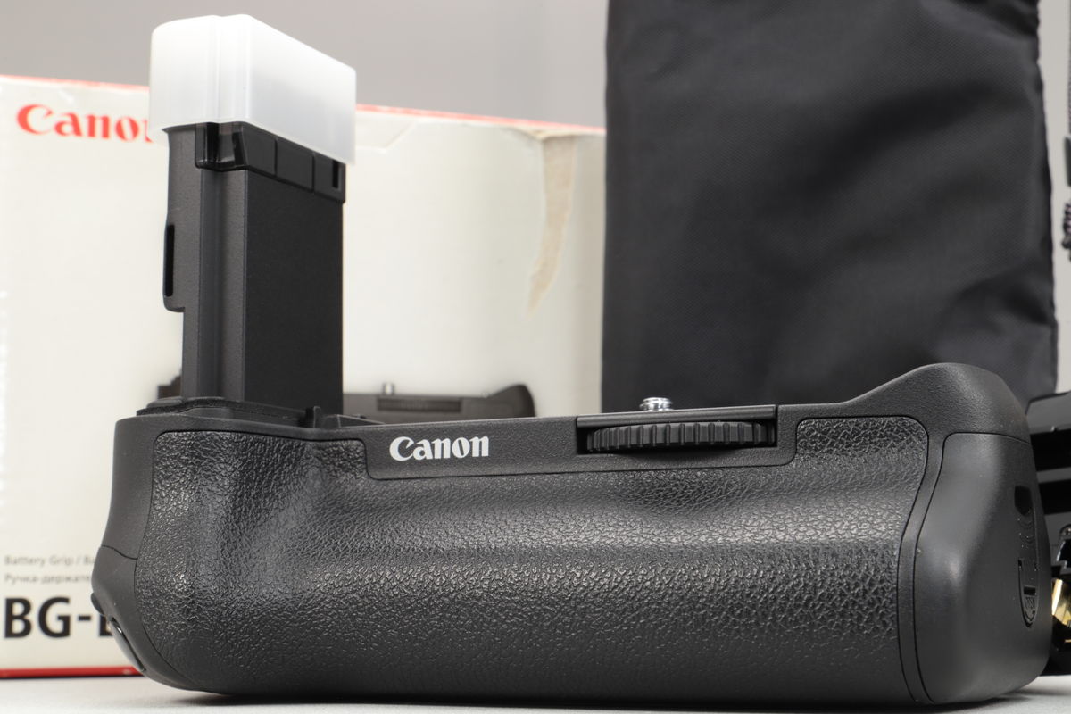 2026年09月25日に買取させていただいたCanon バッテリーグリップ BG-E16の画像